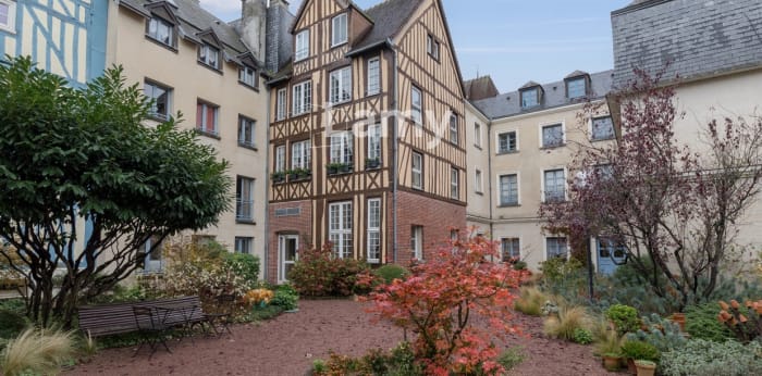 Image 1 sur 11 - Appartement  ·  Vente · Rouen (76000) · 3 pièces · 64m²