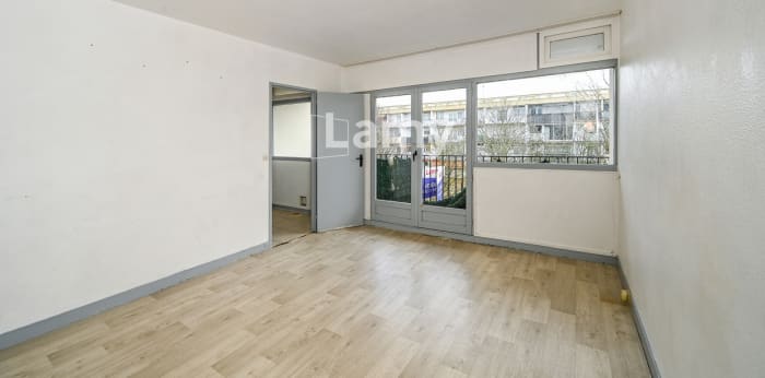 Image 2 sur 11 - Appartement  ·  Vente · Le Mee Sur Seine (77350) · 3 pièces · 62m²