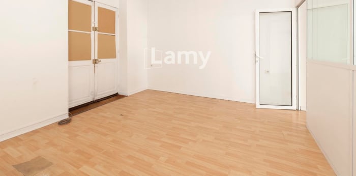 Image 2 sur 8 - Bureaux  ·  Vente · Dax (40100) · 2 pièces · 40m²