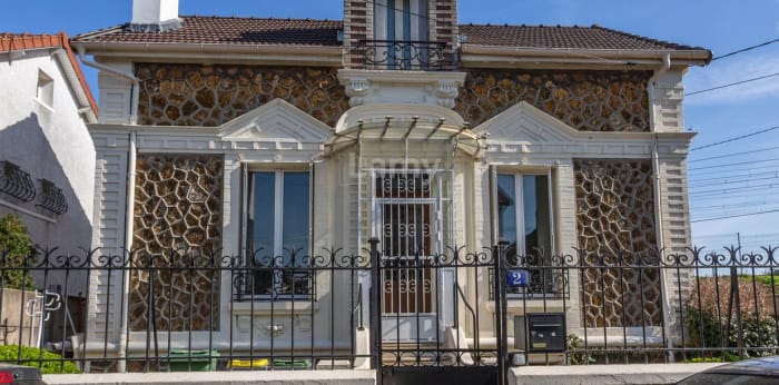 Image 2 sur 11 - Maison/villa  ·  Vente · Ablon Sur Seine (94480) · 5 pièces · 101m²