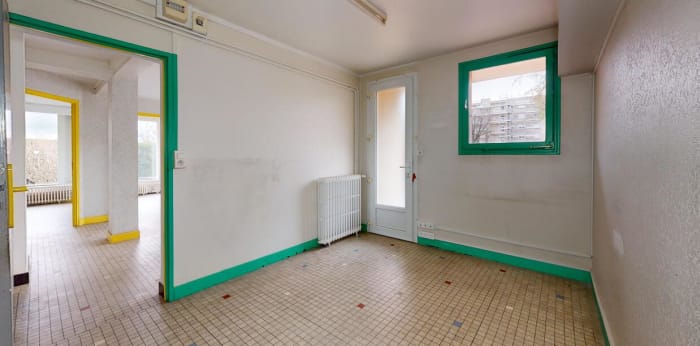 Image 5 sur 7 - Bureaux  ·  Vente · Vesoul (70000) · 4 pièces · 65m²