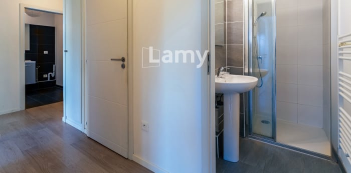 Image 11 sur 13 - Appartement  ·  Vente · Strasbourg (67100) · 4 pièces · 79m²