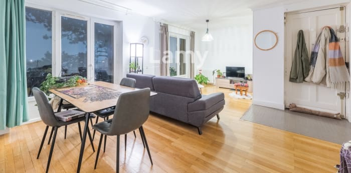 Image 1 sur 10 - Appartement  ·  Vente · Lyon (69005) · 3 pièces · 64m²