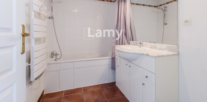 Image 8 sur 8 - Appartement  ·  Vente · Les Sables D Olonne (85100) · 2 pièces · 45m²