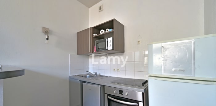 Image 6 sur 14 - Appartement  ·  Vente · Nimes (30000) · 3 pièces · 51m²