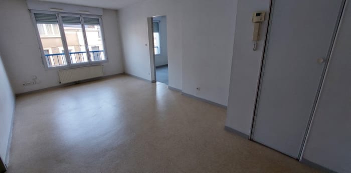 Image 2 sur 5 - Appartement  ·  Vente · Angers (49100) · 2 pièces · 44m²