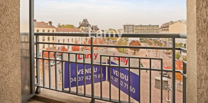 Image 6 sur 8 - Appartement  ·  Vente · Lyon (69008) · 1 pièce · 32m²