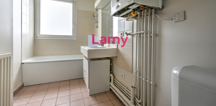Image 2 sur 7 - Appartement  ·  Vente · Guyancourt (78280) · 1 pièce · 30m²