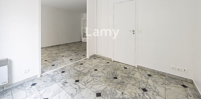 Image 7 sur 10 - Appartement  ·  Vente · Paris (75019) · 2 pièces · 34m²