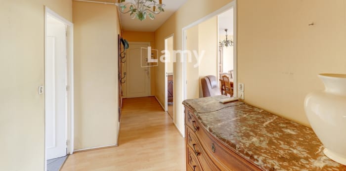 Image 9 sur 10 - Appartement  ·  Vente · Chamalieres (63400) · 3 pièces · 78m²