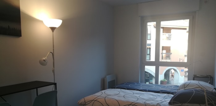 Image 3 sur 8 - Appartement  ·  Vente · Annecy (74000) · 2 pièces · 48m²