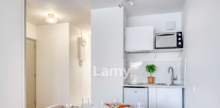 Image 5 sur 12 - Appartement  ·  Vente · Bordeaux (33000) · 2 pièces · 40m²