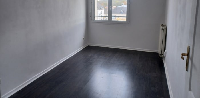 Image 3 sur 6 - Appartement  ·  Vente · Magny Le Hongre (77700) · 2 pièces · 46m²