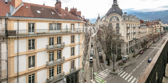 Image 3 sur 16 - Appartement  ·  Vente · Grenoble (38000) · 4 pièces · 119m²