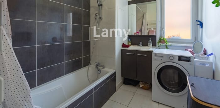 Image 7 sur 11 - Appartement  ·  Vente · Schiltigheim (67300) · 3 pièces · 63m²