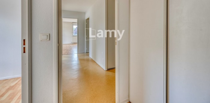 Image 9 sur 11 - Appartement  ·  Vente · Cenon (33150) · 2 pièces · 60m²