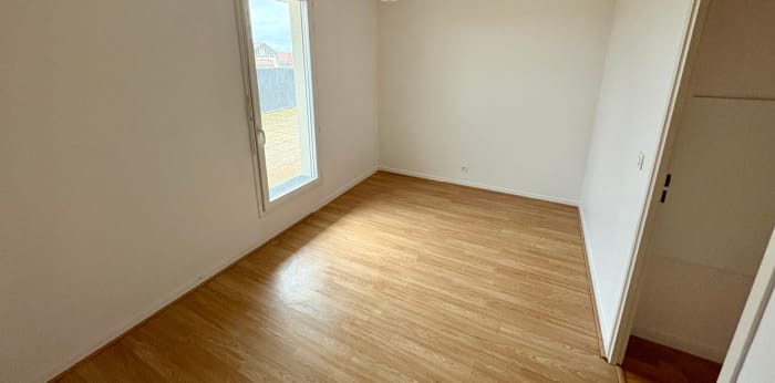 Image 5 sur 10 - Appartement  ·  Vente · St Gratien (95210) · 3 pièces · 70m²