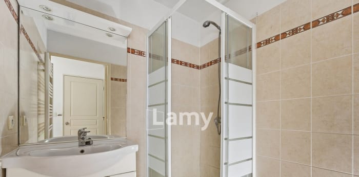 Image 6 sur 7 - Appartement  ·  Vente · Nice (06300) · 2 pièces · 50m²