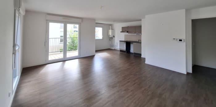 Image 2 sur 11 - Appartement  ·  Vente · Reze (44400) · 3 pièces · 65m²