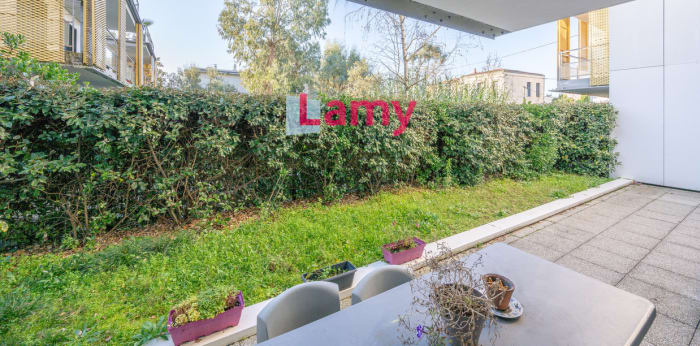 Image 3 sur 9 - Appartement  ·  Vente · Bordeaux (33200) · 3 pièces · 64m²