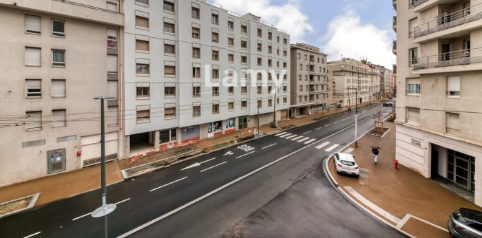 Image 1 sur 10 - Appartement  ·  Vente · Villeurbanne (69100) · 1 pièce · 24m²