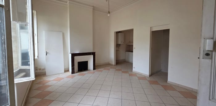 Image 5 sur 8 - Appartement  ·  Vente · Bordeaux (33000) · 1 pièce · 30m²