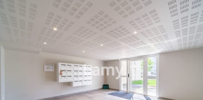 Image 2 sur 8 - Appartement  ·  Vente · St Louis (68300) · 2 pièces · 43m²