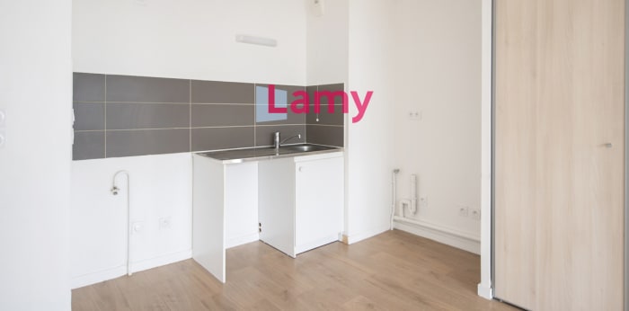 Image 7 sur 12 - Appartement  ·  Vente · Orleans (45000) · 3 pièces · 63m²