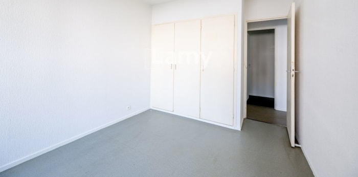 Image 8 sur 13 - Appartement  ·  Vente · Lormont (33310) · 3 pièces · 65m²