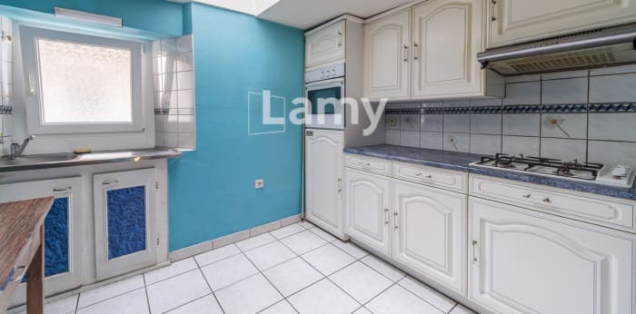 Image 4 sur 10 - Maison/villa  ·  Vente · Hochstatt (68720) · 6 pièces · 118m²