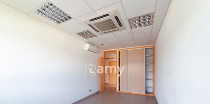 Image 4 sur 6 - Bureaux  ·  Vente · Besancon (25000) · 43m²
