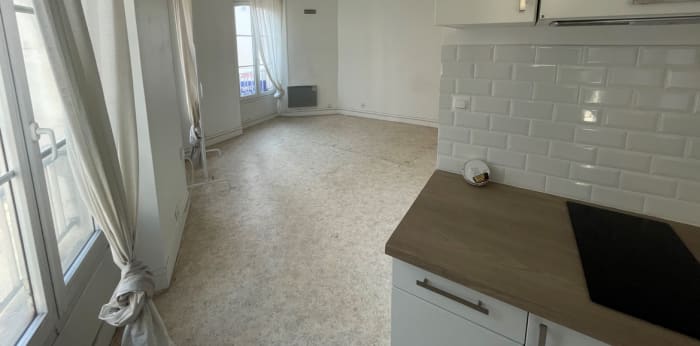 Image 5 sur 10 - Appartement  ·  Vente · Meulan En Yvelines (78250) · 1 pièce · 23m²