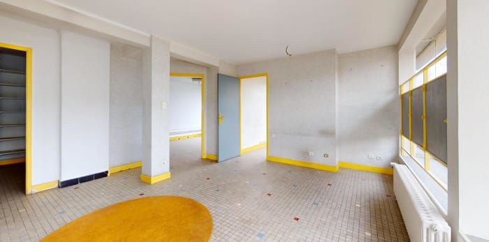 Image 2 sur 7 - Bureaux  ·  Vente · Vesoul (70000) · 4 pièces · 65m²