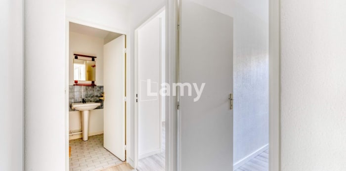 Image 4 sur 6 - Appartement  ·  Vente · Bordeaux (33000) · 3 pièces · 67m²