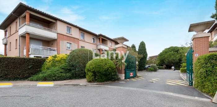 Image 3 sur 12 - Appartement  ·  Vente · Seilh (31840) · 1 pièce · 30m²