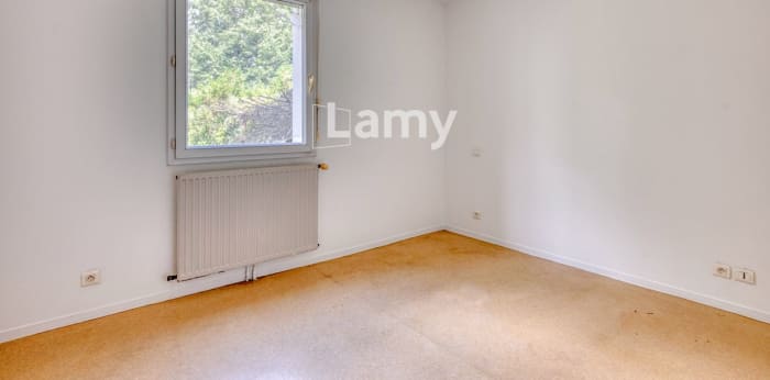 Image 8 sur 14 - Appartement  ·  Vente · Cenon (33150) · 2 pièces · 55m²