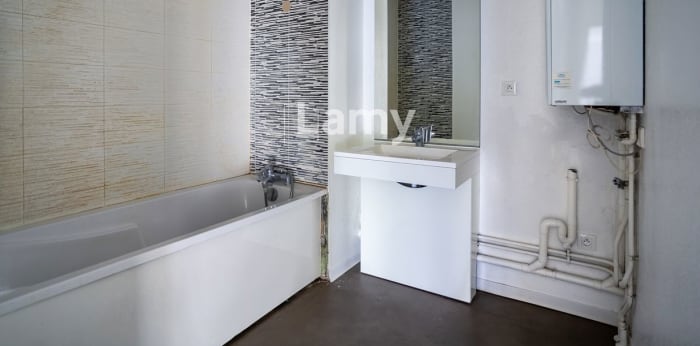 Image 8 sur 10 - Appartement  ·  Vente · Strasbourg (67100) · 3 pièces · 58m²