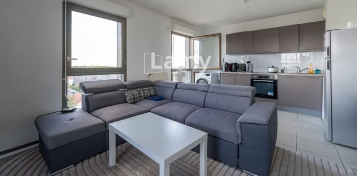 Image 1 sur 11 - Appartement  ·  Vente · Vitry Sur Seine (94400) · 2 pièces · 43m²