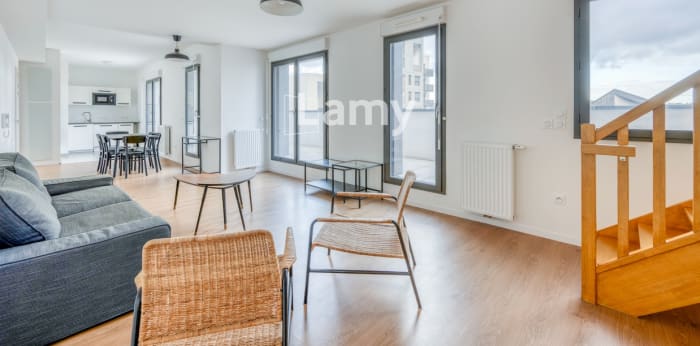 Image 1 sur 13 - Appartement  ·  Vente · Bordeaux (33000) · 4 pièces · 100m²