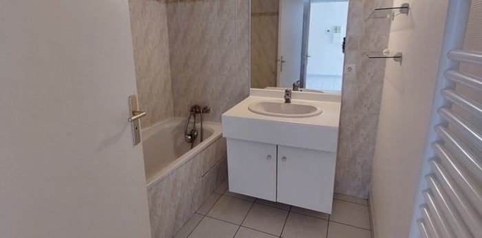 Image 5 sur 6 - Appartement  ·  Vente · Reims (51100) · 2 pièces · 45m²