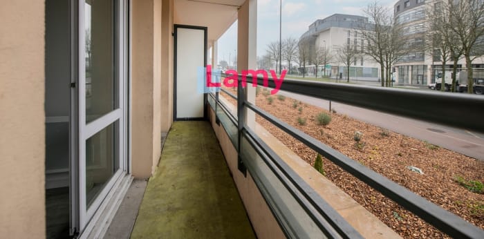 Image 5 sur 10 - Appartement  ·  Vente · Orleans (45000) · 2 pièces · 54m²