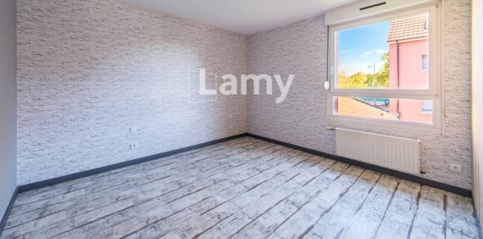 Image 7 sur 12 - Appartement  ·  Vente · Colmar (68000) · 4 pièces · 77m²