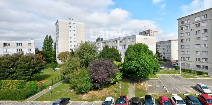Image 10 sur 14 - Appartement  ·  Vente · Poissy (78300) · 3 pièces · 64m²