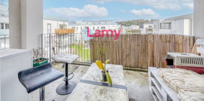 Image 1 sur 14 - Appartement  ·  Vente · Cenon (33150) · 2 pièces · 37m²