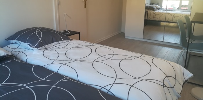 Image 5 sur 8 - Appartement  ·  Vente · Annecy (74000) · 2 pièces · 48m²