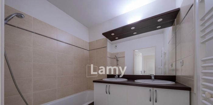 Image 8 sur 11 - Appartement  ·  Vente · Leguevin (31490) · 3 pièces · 59m²