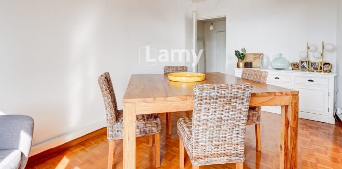 Image 15 sur 19 - Appartement  ·  Vente · Marseille (13008) · 4 pièces · 104m²