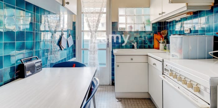 Image 3 sur 16 - Appartement  ·  Vente · Marseille (13008) · 4 pièces · 94m²