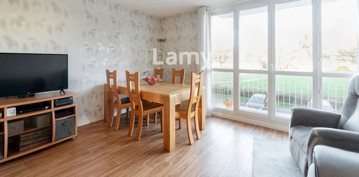 Image 2 sur 9 - Appartement  ·  Vente · St Michel Sur Orge (91240) · 3 pièces · 69m²