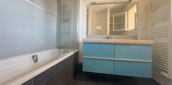 Image 3 sur 7 - Maison/villa  ·  Vente · Nice (06200) · 4 pièces · 92m²